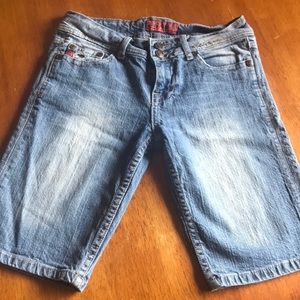 Hot Kiss jean shorts